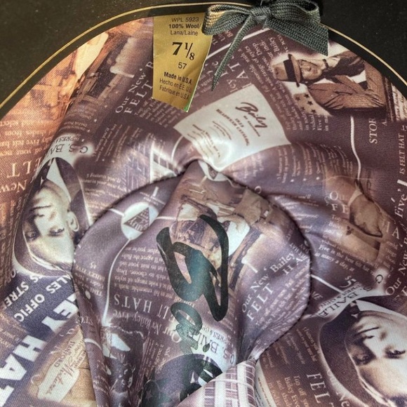 Quality Wool Hat with Silver Buckle Detail - Picture 4 of 6